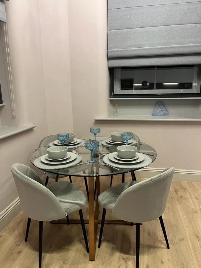 M1 City Centre 3 Bed 3 Bath Luxe Penthouse Manchester Eksteriør bilde