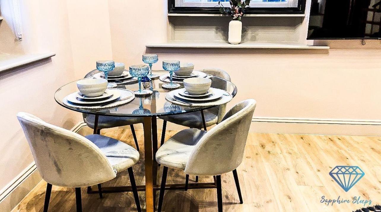 M1 City Centre 3 Bed 3 Bath Luxe Penthouse Manchester Eksteriør bilde